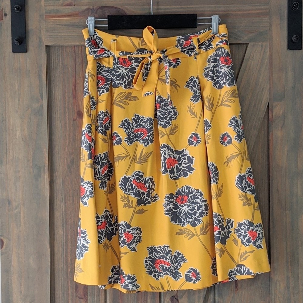 Banana Republic Factory skirt